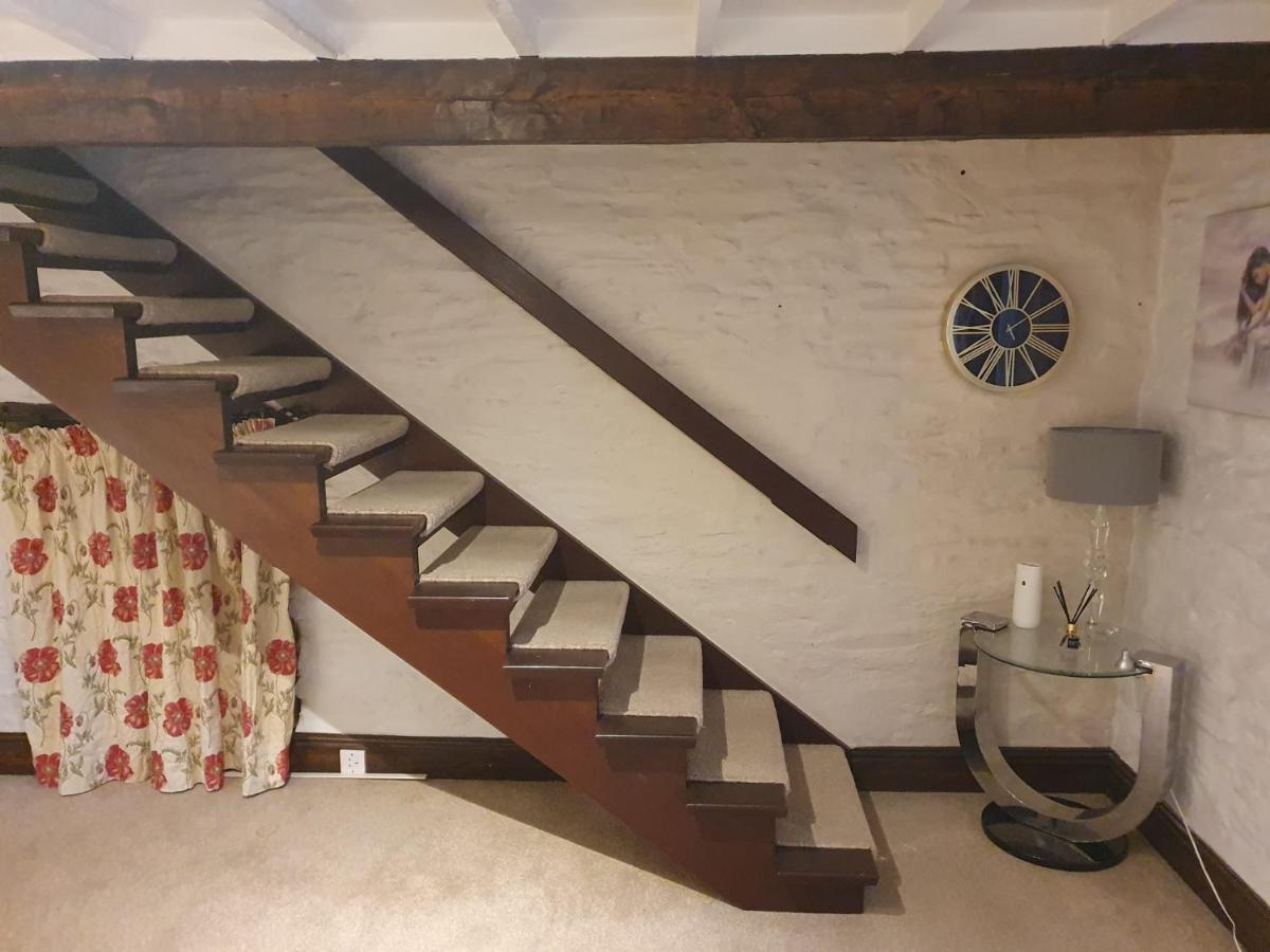 Crown House Villa Llansanffraid Glan Conwy Dış mekan fotoğraf